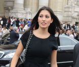 Yasmine Besson au défilé Chanel le 4 octobre 2011