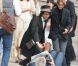Sean Lennon se conduit en chevalier sous les yeux de sa Charlotte
