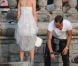 Lindsay Lohan en shooting avec le créateur Philipp Plein sur le lac de Côme en Italie le 25 septembre 2011