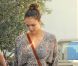 Jessica Alba affiche une petite mine mais un look au top. Los Angeles, 7 octobre 2011