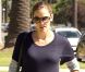 Jennifer Garner se promène dans les rues de Santa Monica le 7 octobre 2011