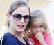 Jennifer Garner, enceinte, et Seraphina à Los Angeles le 7 octobre 2011