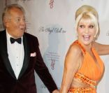Ivana Trump et Massimo Gargia lors de la soirée de gala Gabrielle Angel Foundation à New York le 17 octobre 2011