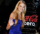 Gabriella Wilde lors de la cérémonie d'ouverture du 24ème Festival du Film International de Tokyo, le 22 octobre 2011