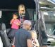 Heidi Klum, Seal et leurs filles Lou et Leni, à Brentwood (L.A.), le 22 octobre 2011.
