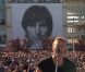 Coldplay lors du mémorial pour Steve Jobs organisé au siège d'Apple, à Cupertino en Californie, le 19 octobre 2011.