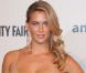 Bar Refaeli devient experte en sous-vêtements