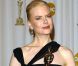 Nicole Kidman et son Oscar pour The Hours, à Los Angeles le 24 février 2003.