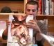 Les anges et le calendrier de Clara Morgane dans les Anges de la télé-réalité 3, vendredi 28 octobre 2011 sur NRJ 12