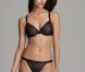 Fernanda Prada pour la ligne de lingerie Bloomingdales