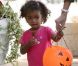 La petite Lou a bien grandi ! La fille du top Heidi Klum vole la vedette à sa maman dans les rues de Los Angeles le 3 novembre 2011