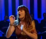 Camille -  Mars is no fun  (extrait de l'album  Ilo Veyou ) - dans l'émission anglaise  Later with Jools holland , le 25 octobre 2011.