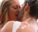 Stéphanie et Kévin s'offrent un premier baiser torride le vendredi 11 novembre dans Les Anges de la télé-réalité 3 sur NRJ 12