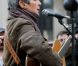 Joan Baez est venue soutenir les manifestants du mouvement Occupy Wall Street vendredi 11 novembre 2011, jour des vétérans de guerre, à Foley Park, Manhattan, New York. Une intervention appréciée même si beaucoup, trop jeunes, ignoraient de qui il s'agissait.