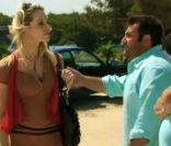 Tonya Kinzinger débarque au camping paradis le temps d'un épisode diffusé ce soir, lundi 14 novembre 2011 sur TF1