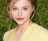 Chloe Moretz lors de la soirée des CFDA/Vogue à New York le 14 novembre 2011