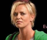 Charlize Theron sur l'affiche de Young Adult.