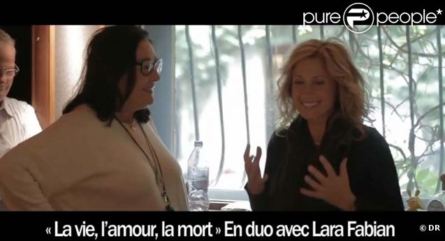 Lara Fabian chante avec Nana Mouskouri pour son album  Rendez-vous  attendu le 21 novembre 2011.