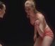 Image extraite du clip  Coeur de chewing gum  de Brigitte, novembre 2011.