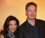 Michelle Yeoh et David Thewlis lors de l'avant-première du film The Lady à Paris le 22 novembre 2011