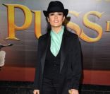 Salma Hayek présente Le chat potté à Londres, le 24 novembre 2011.
