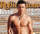 Justin Timberlake expose ses muscles saillants pour le Rolling Stone de janvier 2003.<br />