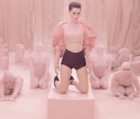 Image extraite du clip<em> Comme un enfant</em> de Yelle, novembre 2011.