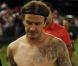 David Beckham et ses petites poignées d'amour le 6 décembre 2011 à Melbourne