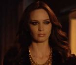 Emily Blunt, fatale pour le parfum Opium d'Yves Saint Laurent. 