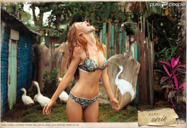 Cintia Dicker pour la marque Aerie, 2011.