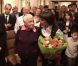 Mireille Mathieu célèbre en famille les 90 ans de sa maman Marcelle-Sophie à Coudekerque-Branche, le 17 décembre 2011. 