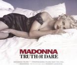 <em>Truth Or Dare</em>, le documentaire sur Madonna sorti en 1991, est également connu sous le nom <em>In Bed With Madonna</em>.<br />