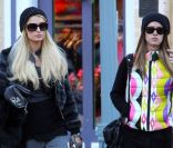 Nicky Hilton et Paris Hilton en vacances à Aspen, le 23 décembre 2011.