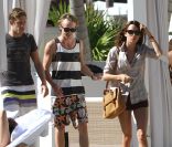 Tom Felton à Miami en vacances avec sa petite Jade Olivia le 28 décembre 2011