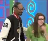 Snoop Dogg et la jeune fille qu'il aide dans le Juste Prix le 2 janvier 2012
