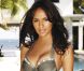 Gracie Carvalho sensuelle et envoûtante pause pour la nouvelle collection Next