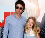 Noel Gallagher : Sa jeune et jolie fille, futur supertop ?