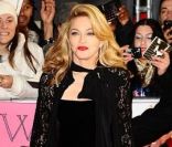 Madonna durant l'avant-première du film W.E. à Londres le 11 janvier 2012
