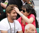 Nolwenn Leroy et son chéri Arnaud Clément, les amoureux dans les tribunes de Roland Garros