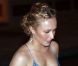 Hayden Panettiere, en robe très légère, profite de la douceur d'Hawaï