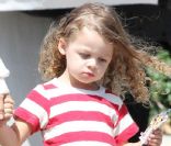 Harlow Richie Madden est tout comme sa mère, une jeune femme très stylée ! 