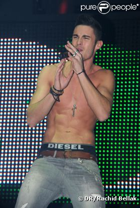 Baptiste Giabiconi en concert au Metropolis à Rungis le 14 janvier 2012