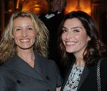 Alexandra Lamy et Daphné Roulier lors de la soirée GQ des hommes de l'année 2011 au Ritz à Paris le 18 janvier 2012