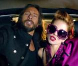 Bob Sinclar et Iva de Dragonfly surexcités dans le clip Rock the Boat, en exclu