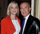 Sarah Marshall et Jean-Claude Jitrois au défilé Jean-Luc Amsler haute couture à Paris, le 25 janvier 2012.