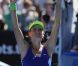 Victoria Azarenka lors de sa demi-finale victorieuse contre la tenante du titre Kim Clijsters lors de l'Open d'Australie 2012. En finale, la Bélarusse atomisera Maria Sharapova pour devenir n°1 de la WTA.