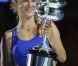 Victoria Azarenka a remporté le 28 janvier 2012 à 22 ans l'Open d'Australie, son premier trophée en Grand Chelem, aux dépens de Maria Sharapova, et est devenue la nouvelle numéro un mondial.