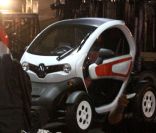 La Renault Twizy, durant le tournage de la pub avec David Guetta à Los Angeles le 1er février 2012