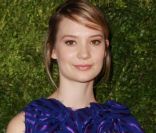 Mia Wasikowska en novembre 2011 à New York. 