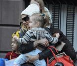 Sarah Jessica Parker accompagne sa fille Marion, deux ans et demi, à l\'école, à New York, le vendredi 3 février 2012.